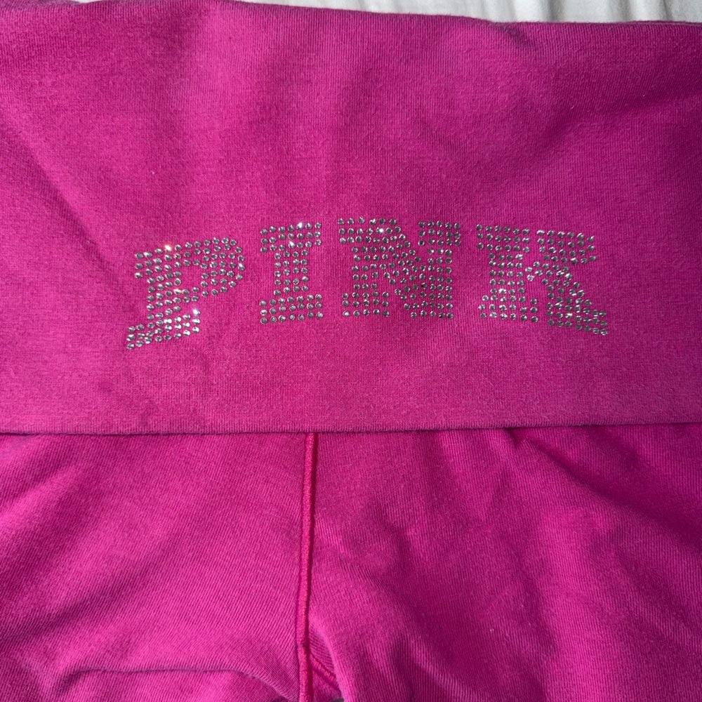 PINK Victoria's Secret Foldover Shorts - Picture 2 of 6